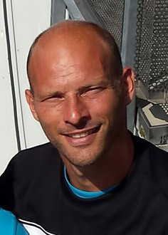 Arie van Lent - Bild 1 - Datum: 07.03.2015 - Tags: Trainer, AKTION FUSSBALLTAG e.V.