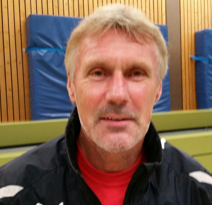 Trainer - Bild 9 Trainer - Bild 9 - Datum: 27.03.2015 - Tags: AKTION FUSSBALLTAG e.V.