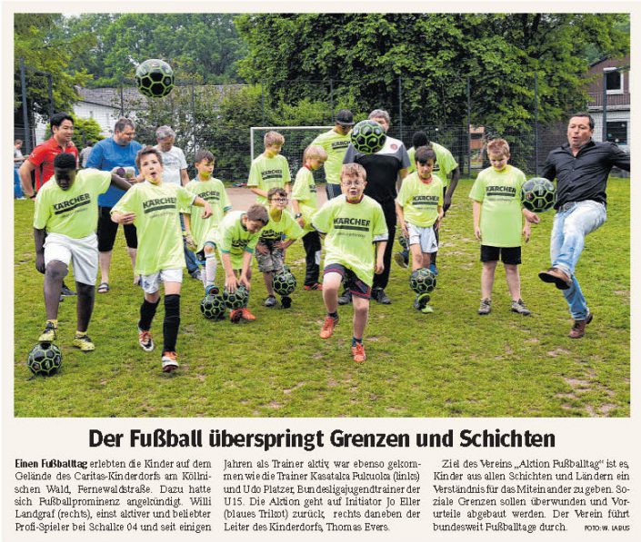 KaercherFussballtag im CaritasKinderdorf Bottrop am 29052016 - Bild 2 - Datum: 29.05.2016 - Tags: Fußballtag, Kärcher, AKTION FUSSBALLTAG e.V.
