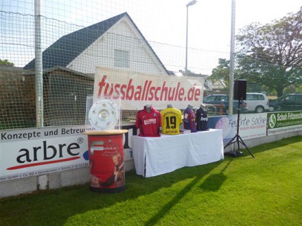 2012-06-17 - Fußballtag in Ehrenkirchen