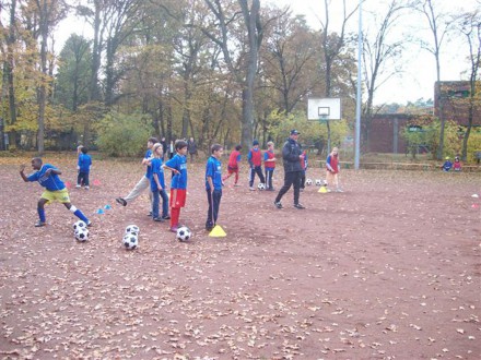 Behtanien Kinderdorf 06.11.2011 032