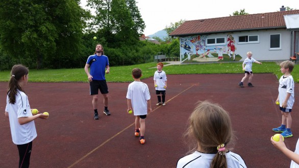 2015-05-13 - Stadtwerke Gmünd Fußballtag in Schwäbisch Gmünd-Straßdorf