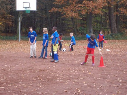 Behtanien Kinderdorf 06.11.2011 035