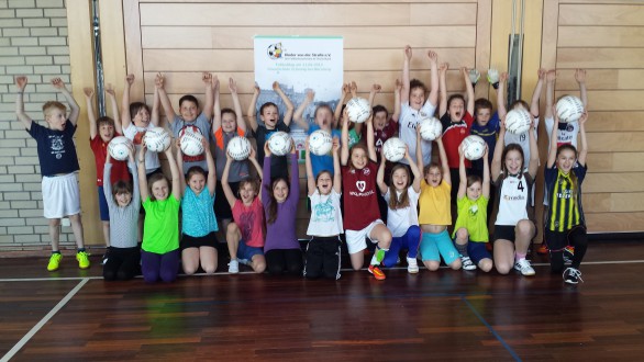 2015-04-21 - Fußballtag an der Grundschule Schwaig bei Nürnberg